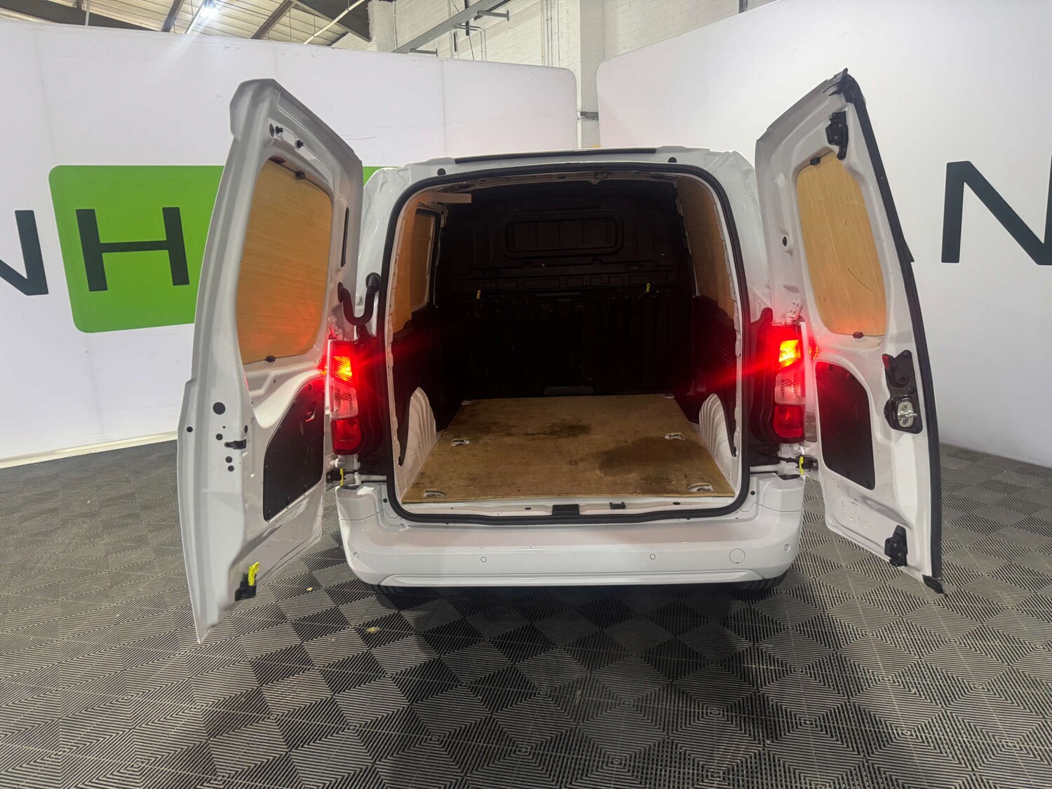 Used Citroen Berlingo 2023 for sale - 77127320: Photo 41