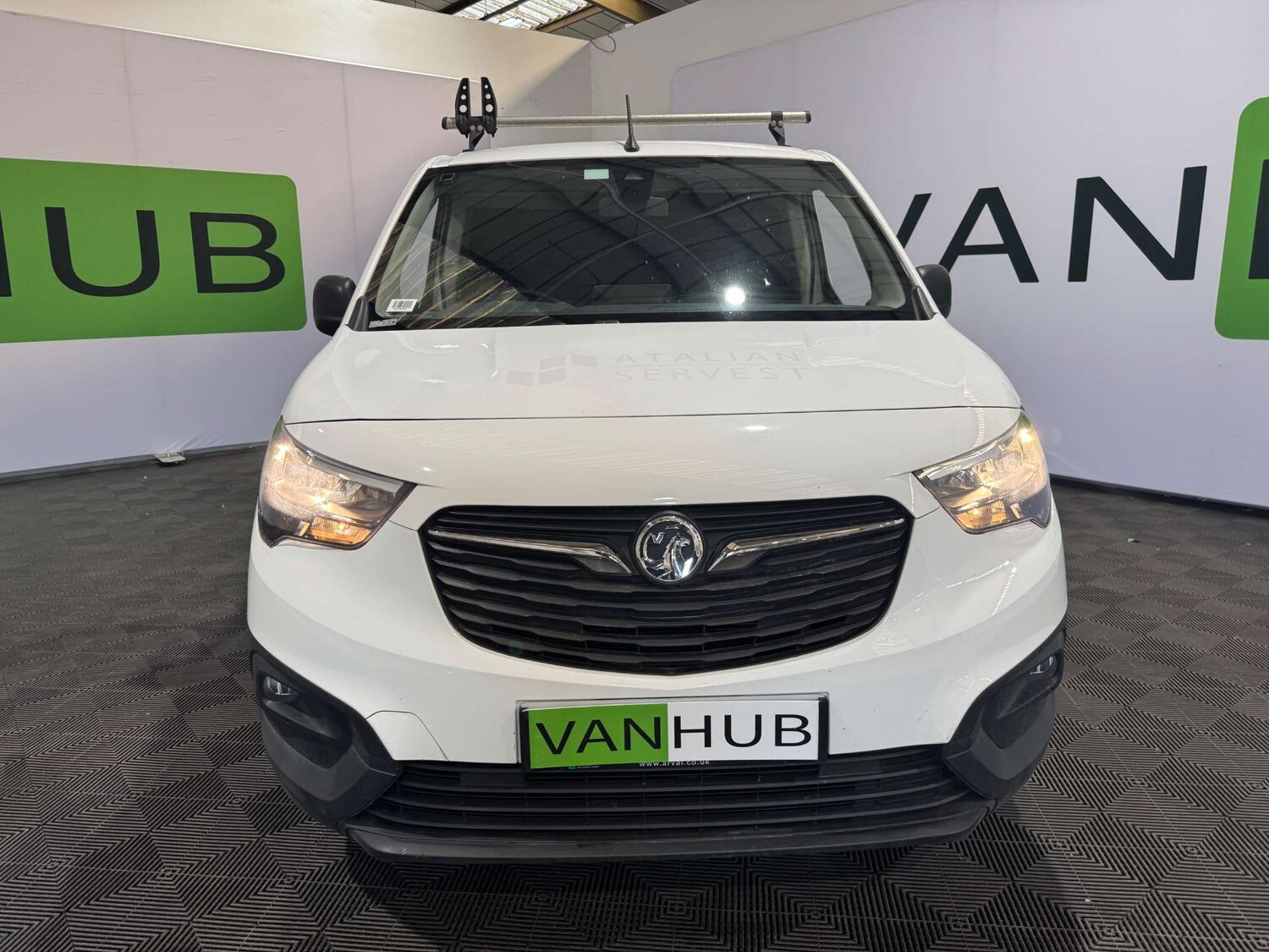 Used Vauxhall Combo 2021 for sale - 76601822: Photo 2