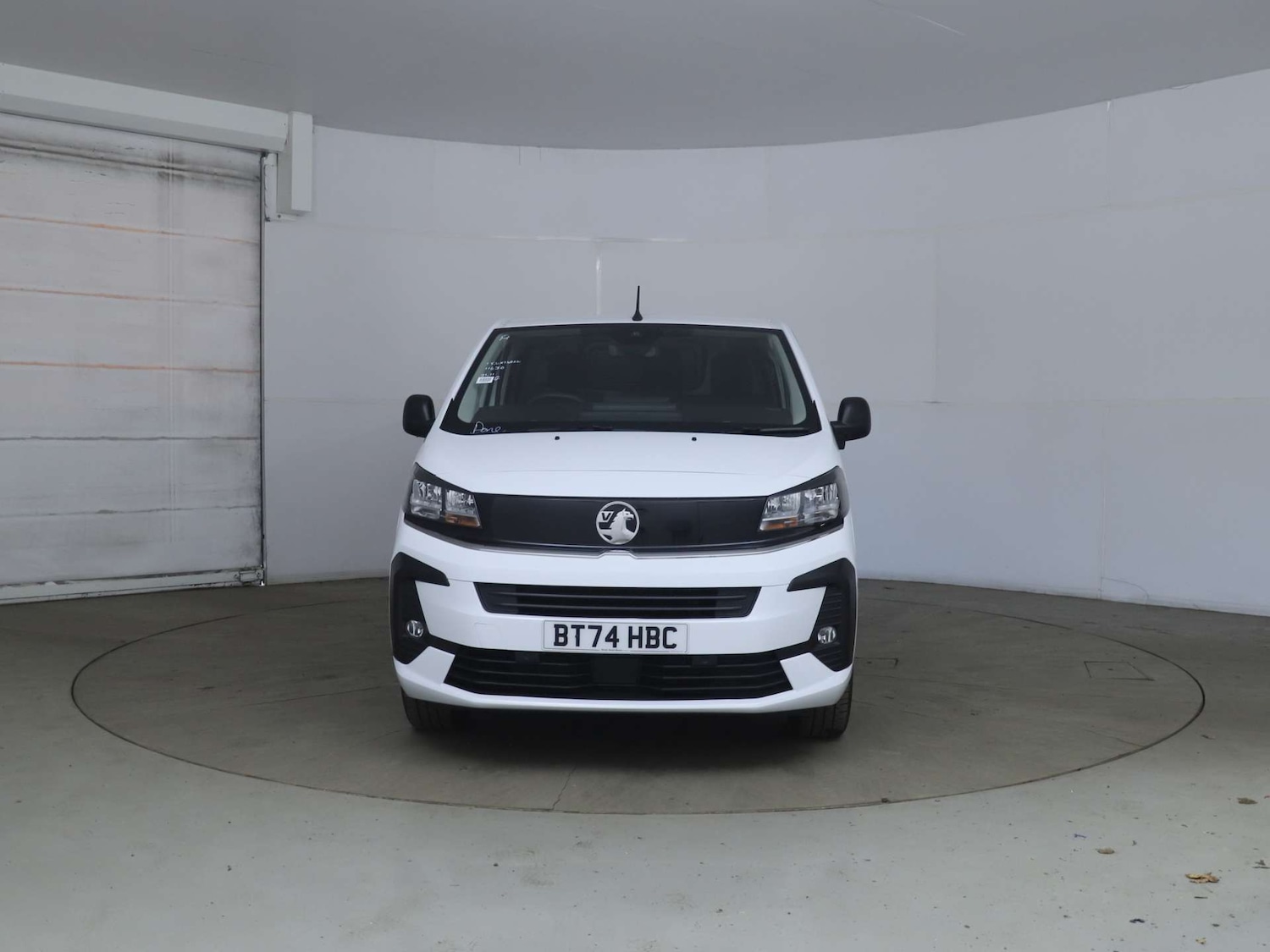 Used Vauxhall Vivaro 2024 for sale - 76767887: Photo 2