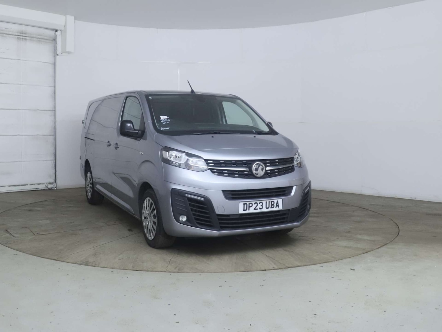 Used Vauxhall Vivaro 2023 for sale - 77989976: Photo 1