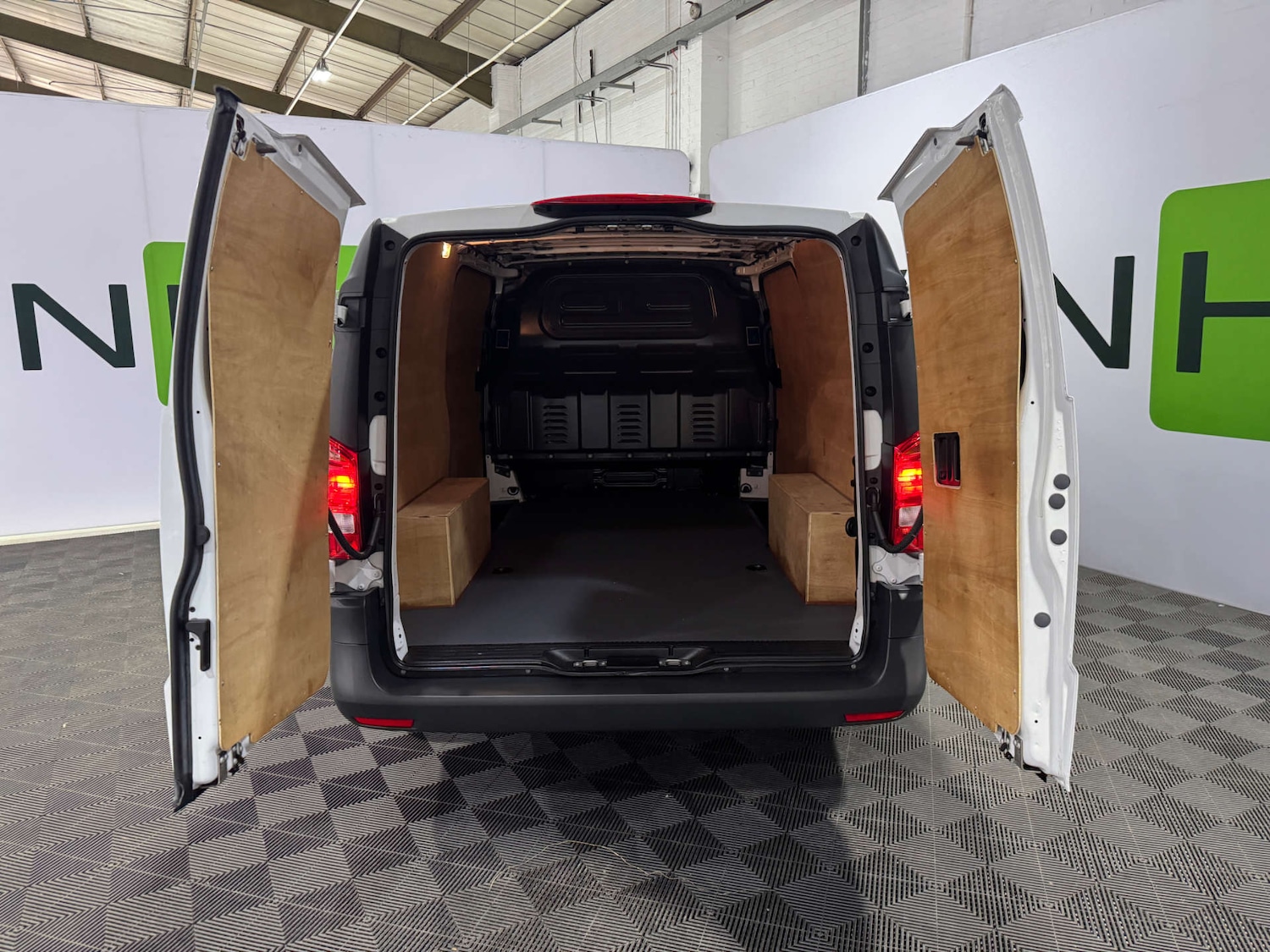 Used Mercedes-Benz Vito 2024 for sale - 77326046: Photo 32