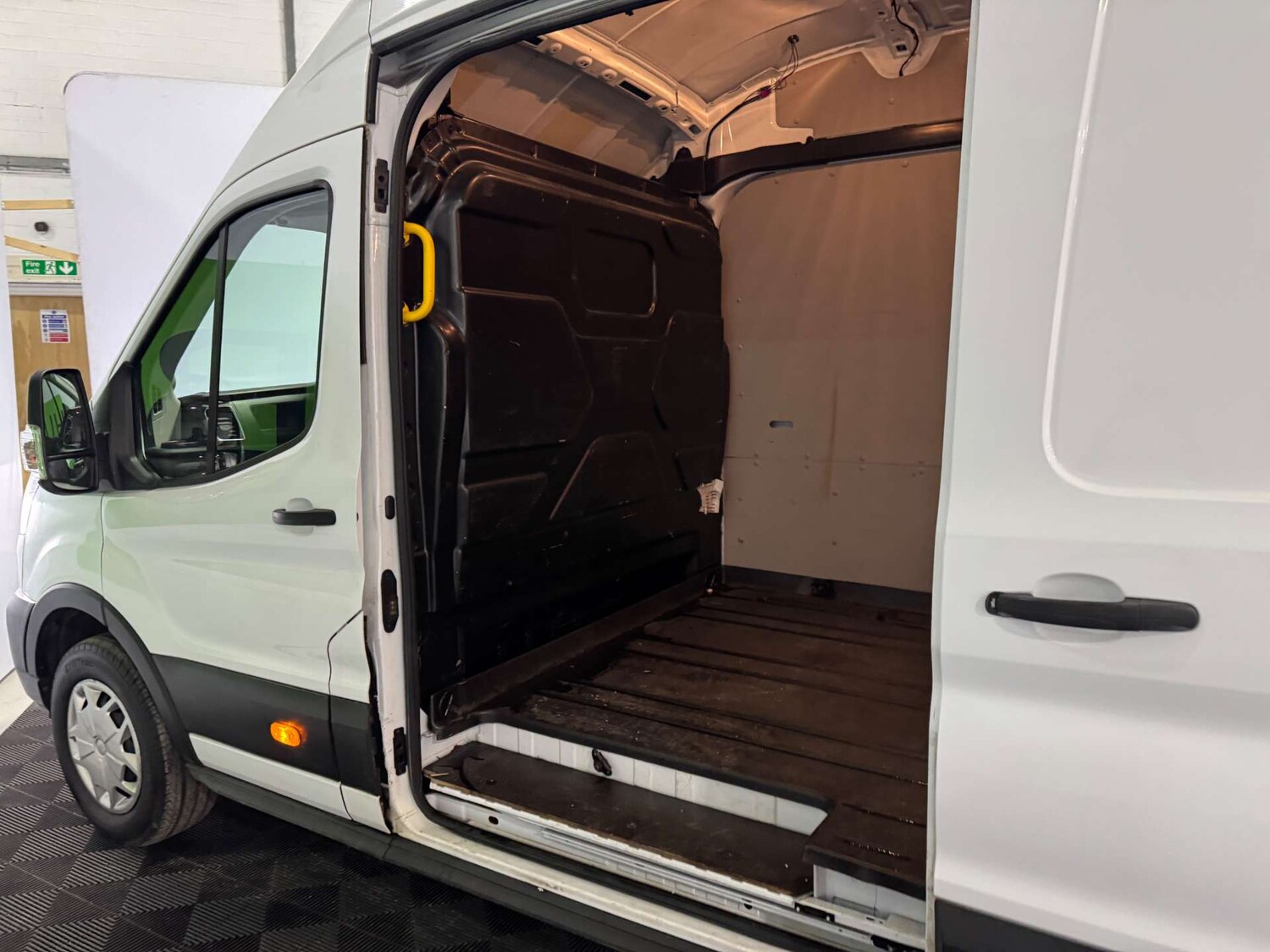 Used Ford Transit 2022 for sale - 76723995: Photo 22