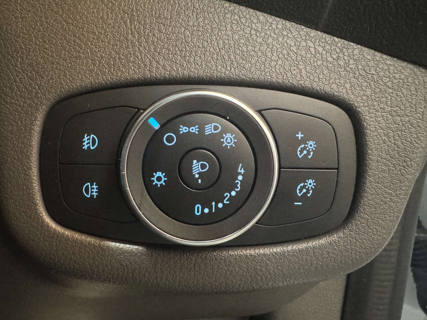 Used Ford Transit Connect 2023 for sale - 76601976: Photo 24