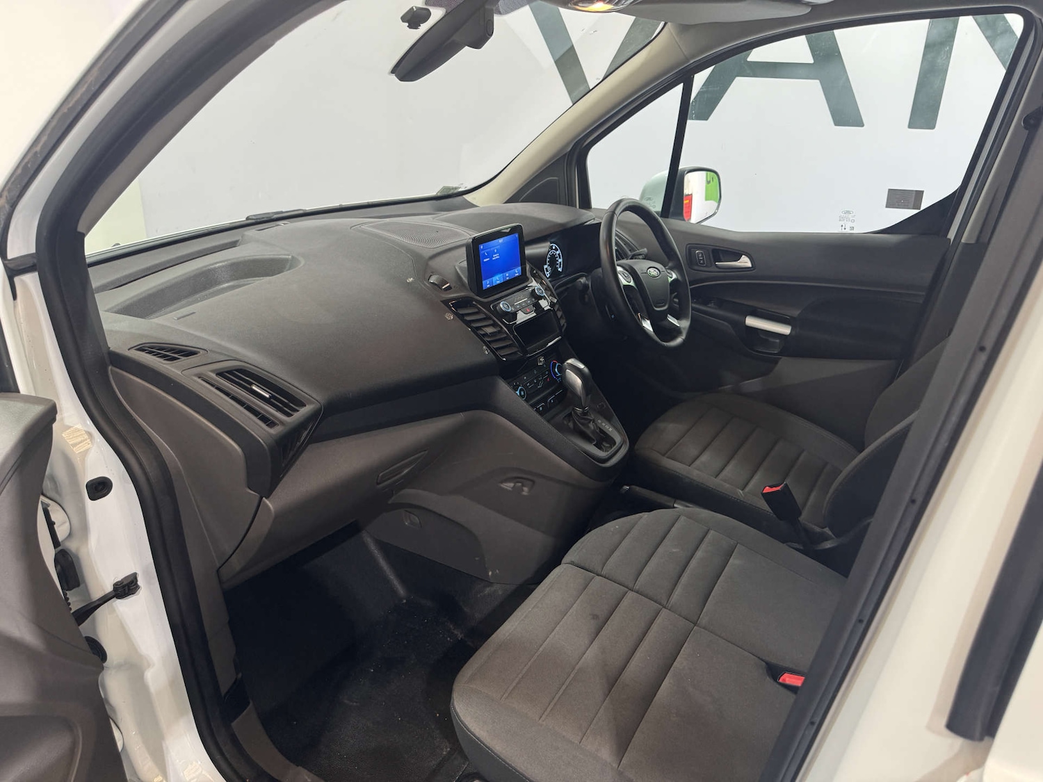 Used Ford Transit Connect 2023 for sale - 76601976: Photo 30