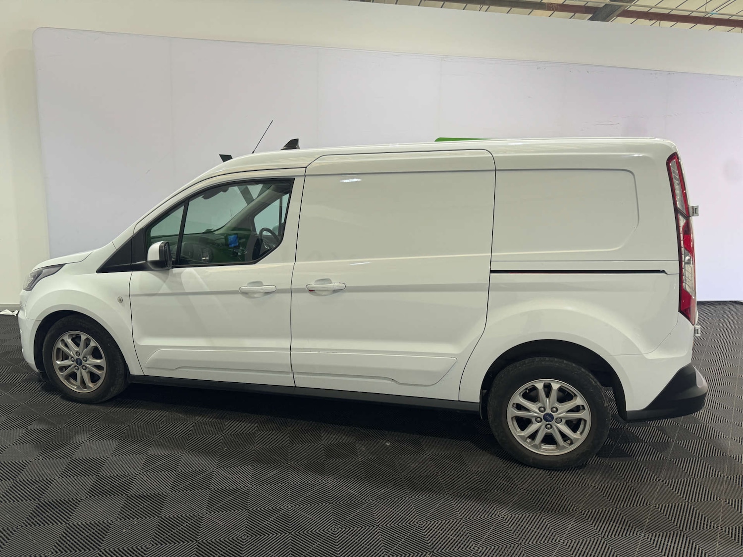 Used Ford Transit Connect 2023 for sale - 76601976: Photo 9