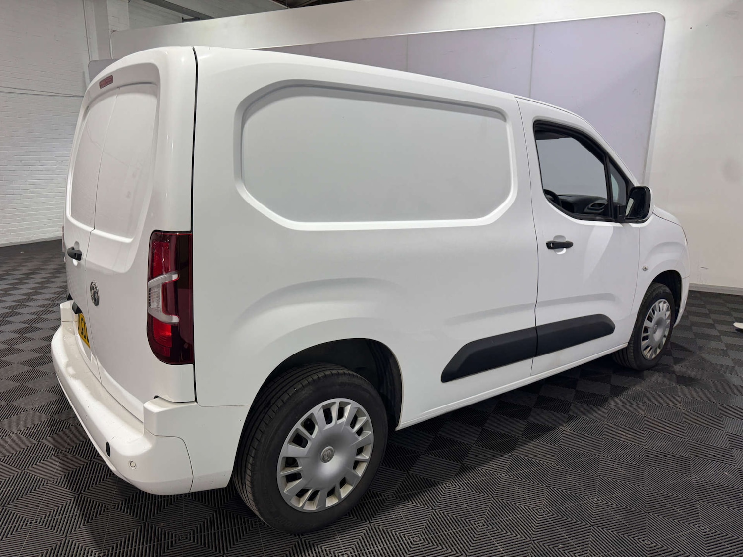 Used Vauxhall Combo 2020 for sale - 76601702: Photo 11