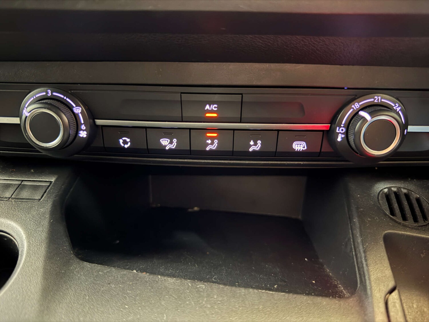 Used Vauxhall Combo 2020 for sale - 76601702: Photo 32