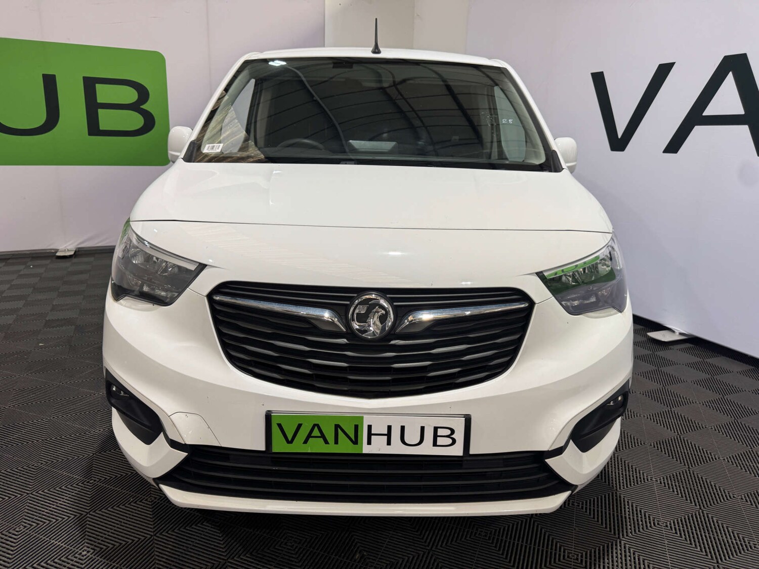 Used Vauxhall Combo 2020 for sale - 76601702: Photo 4