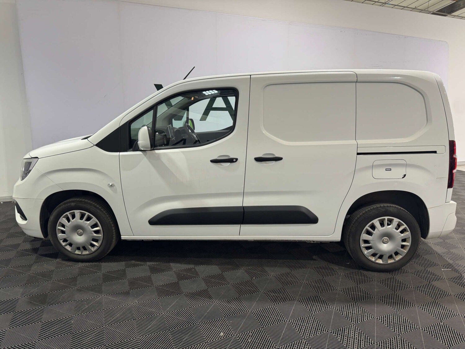 Used Vauxhall Combo 2020 for sale - 76601702: Photo 6