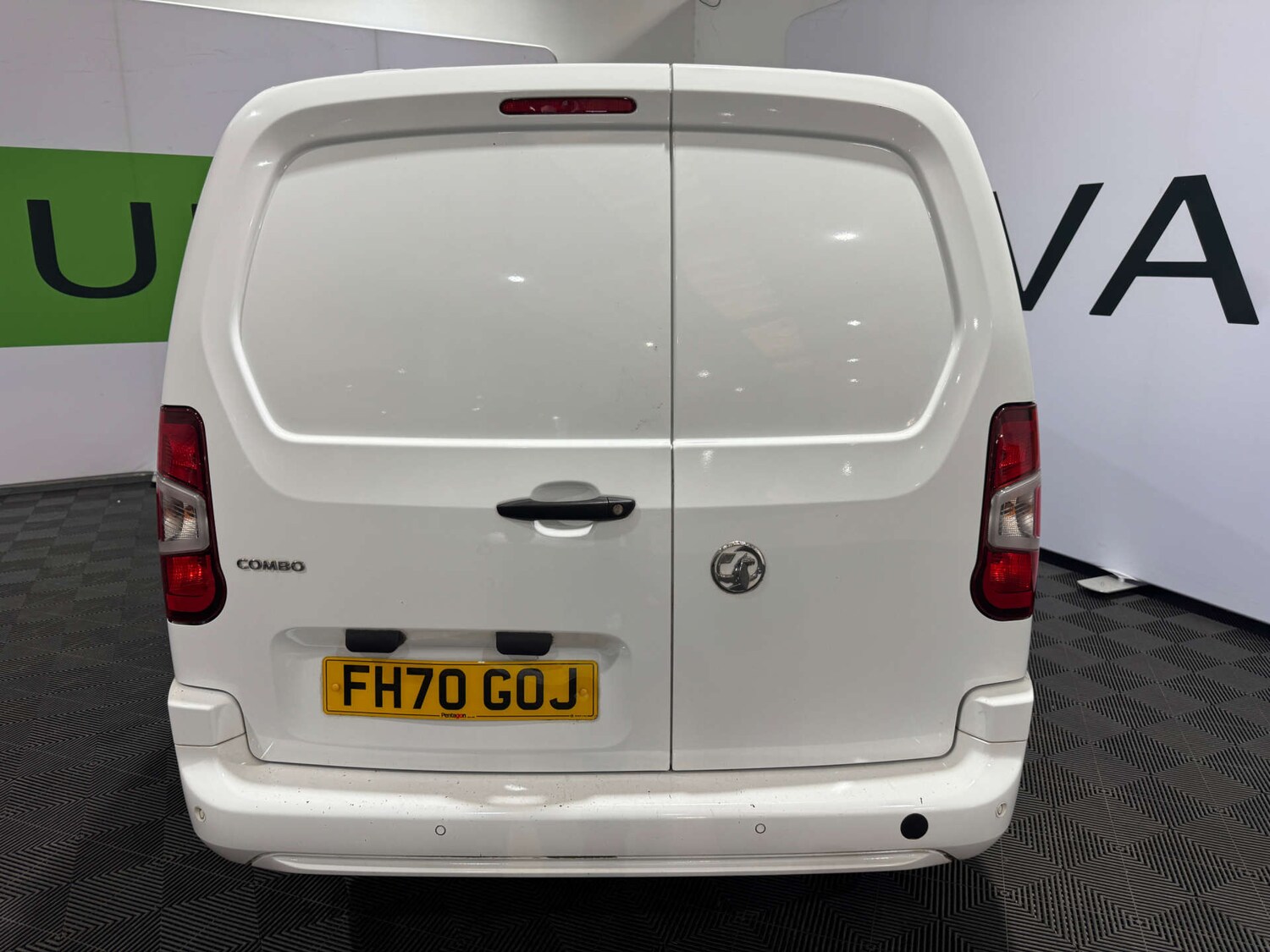 Used Vauxhall Combo 2020 for sale - 76601702: Photo 9
