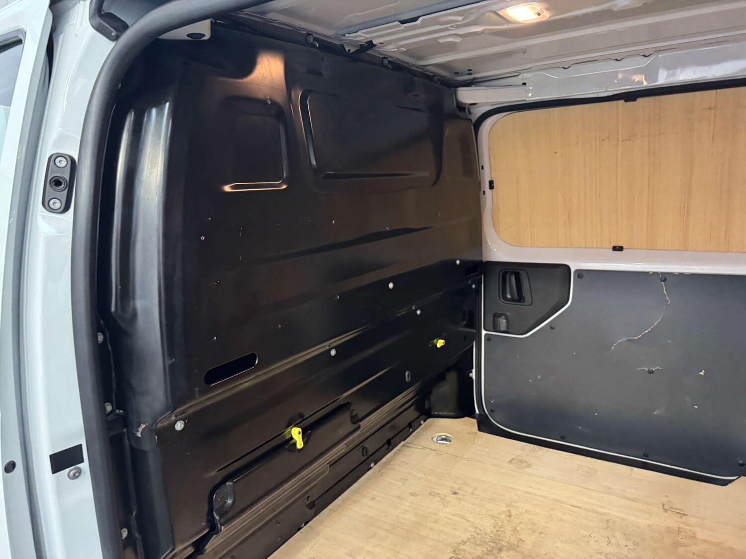 Used Vauxhall Vivaro 2022 for sale - 77299394: Photo 30