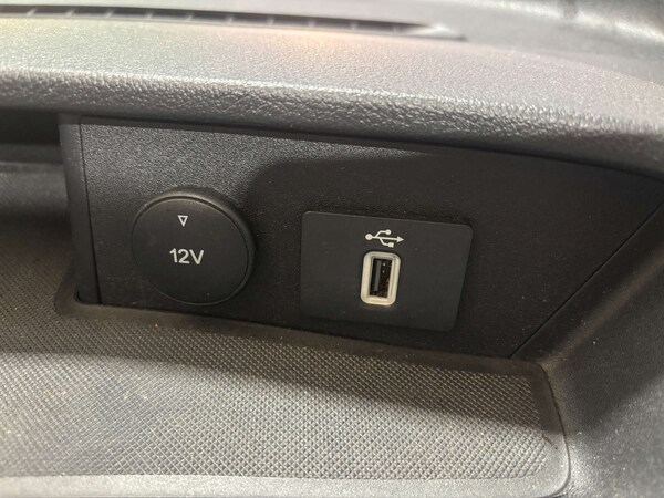 Used Ford Transit Custom 2023 for sale - 74627564: Photo 11
