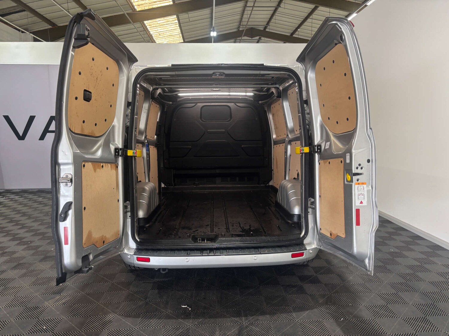 Vehicle 29