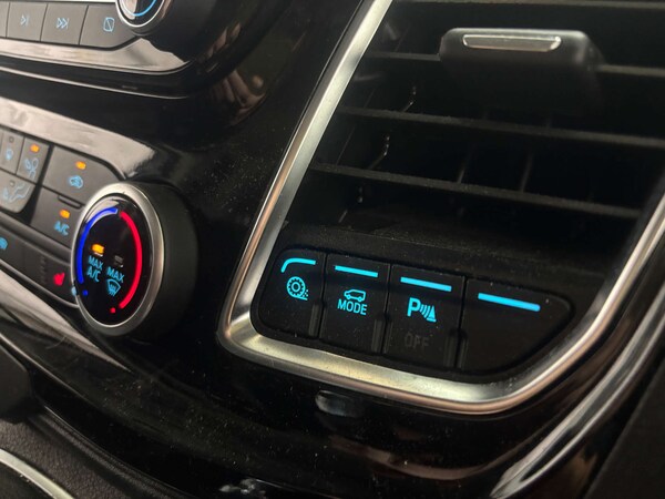 Used Ford Transit Custom 2023 for sale - 74627564: Photo 9