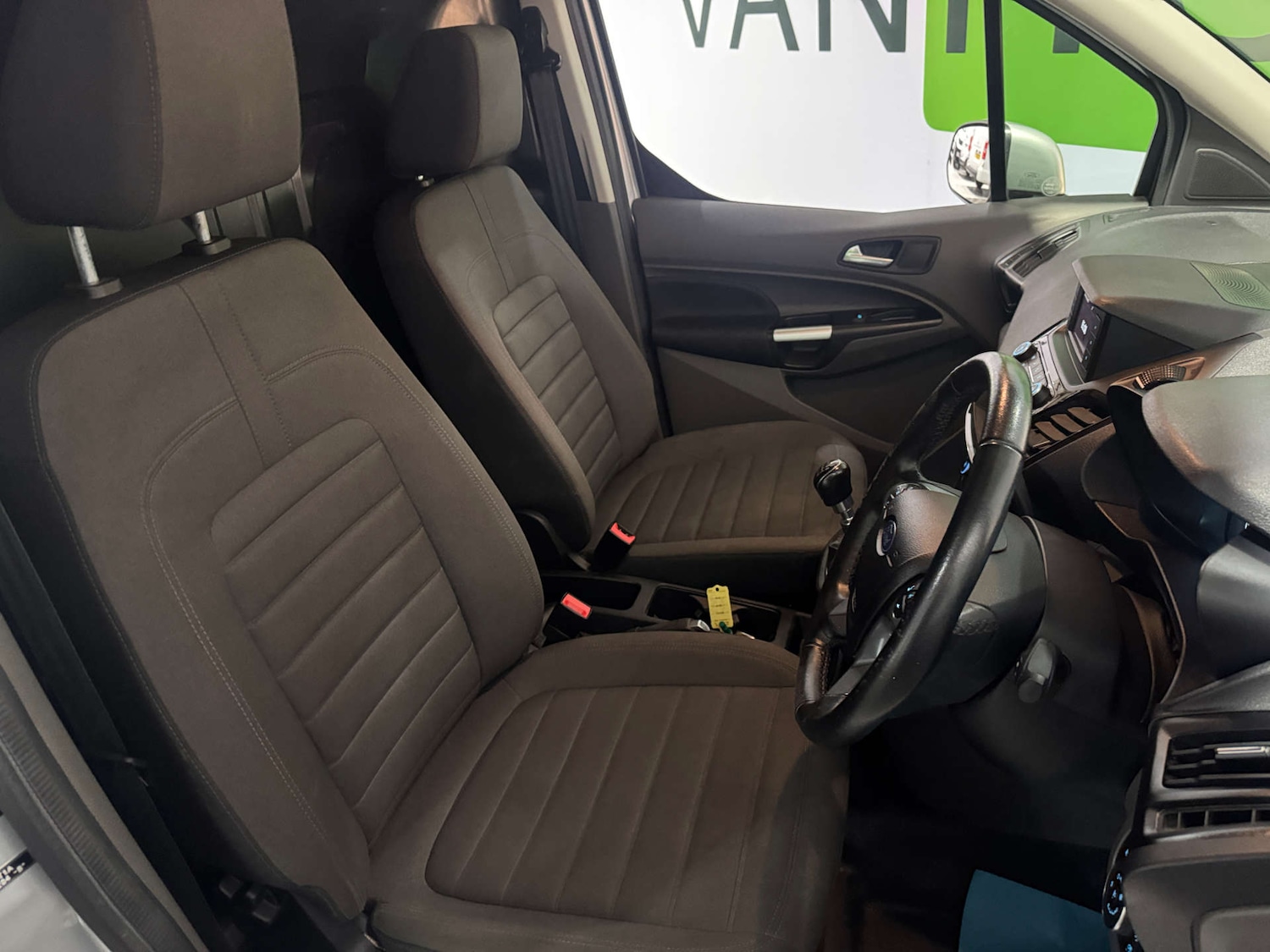 Used Ford Transit Connect 2023 for sale - 77129799: Photo 13