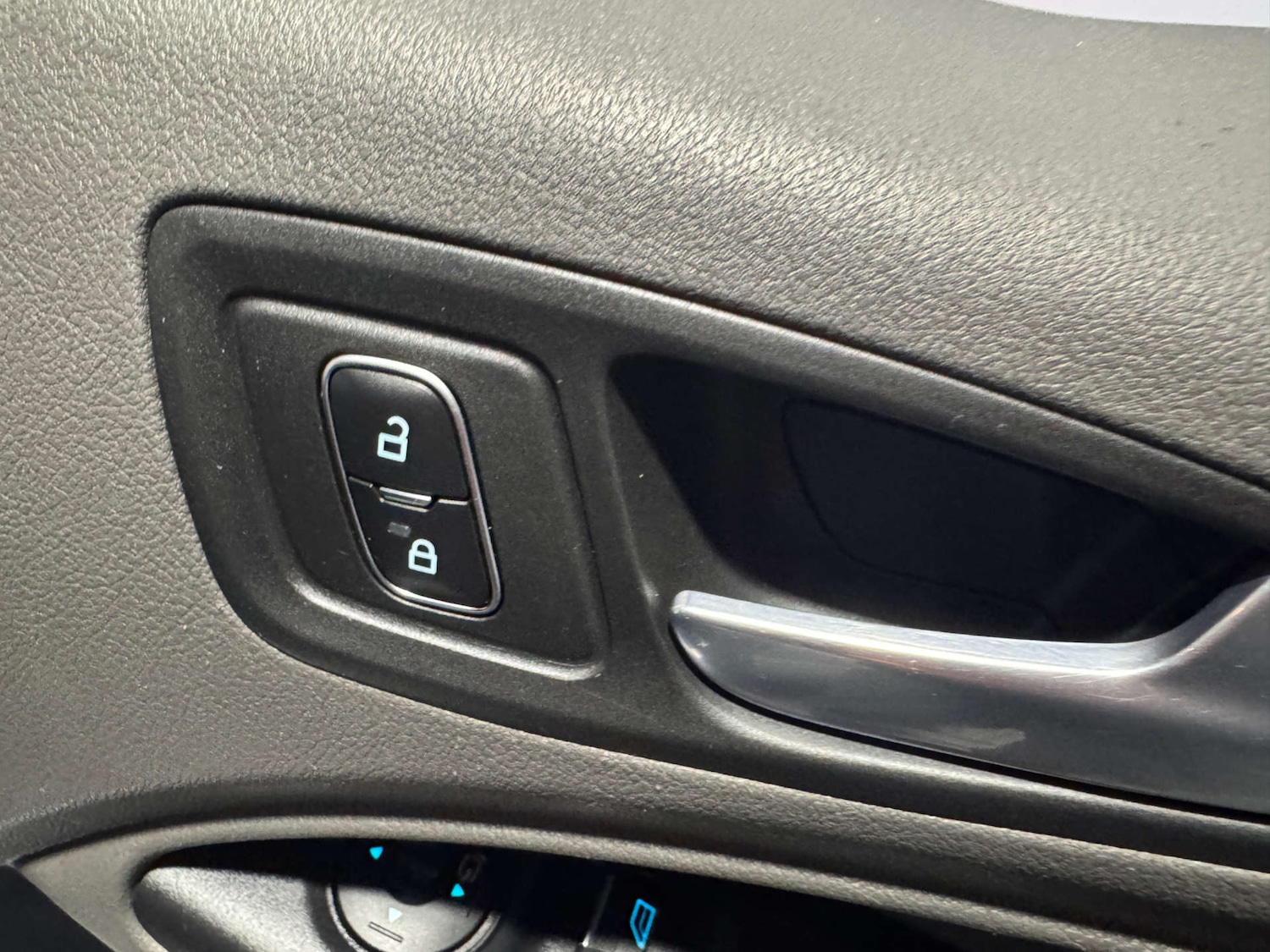 Used Ford Transit Connect 2023 for sale - 77129799: Photo 14