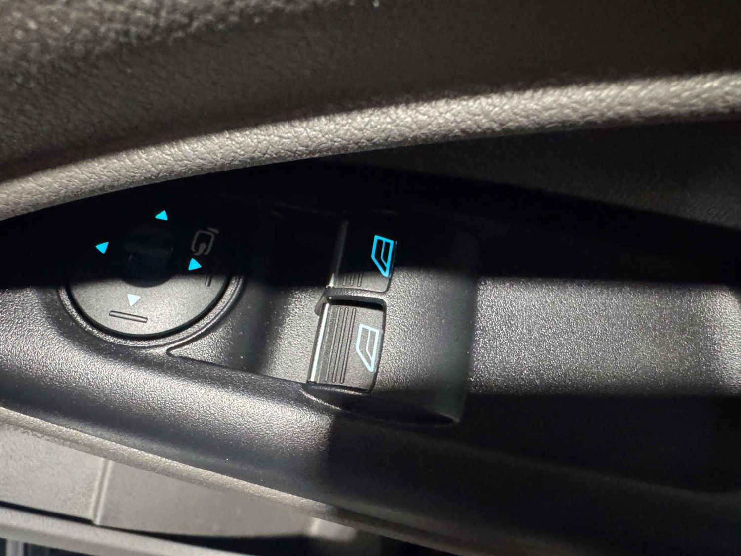 Used Ford Transit Connect 2023 for sale - 77129799: Photo 15