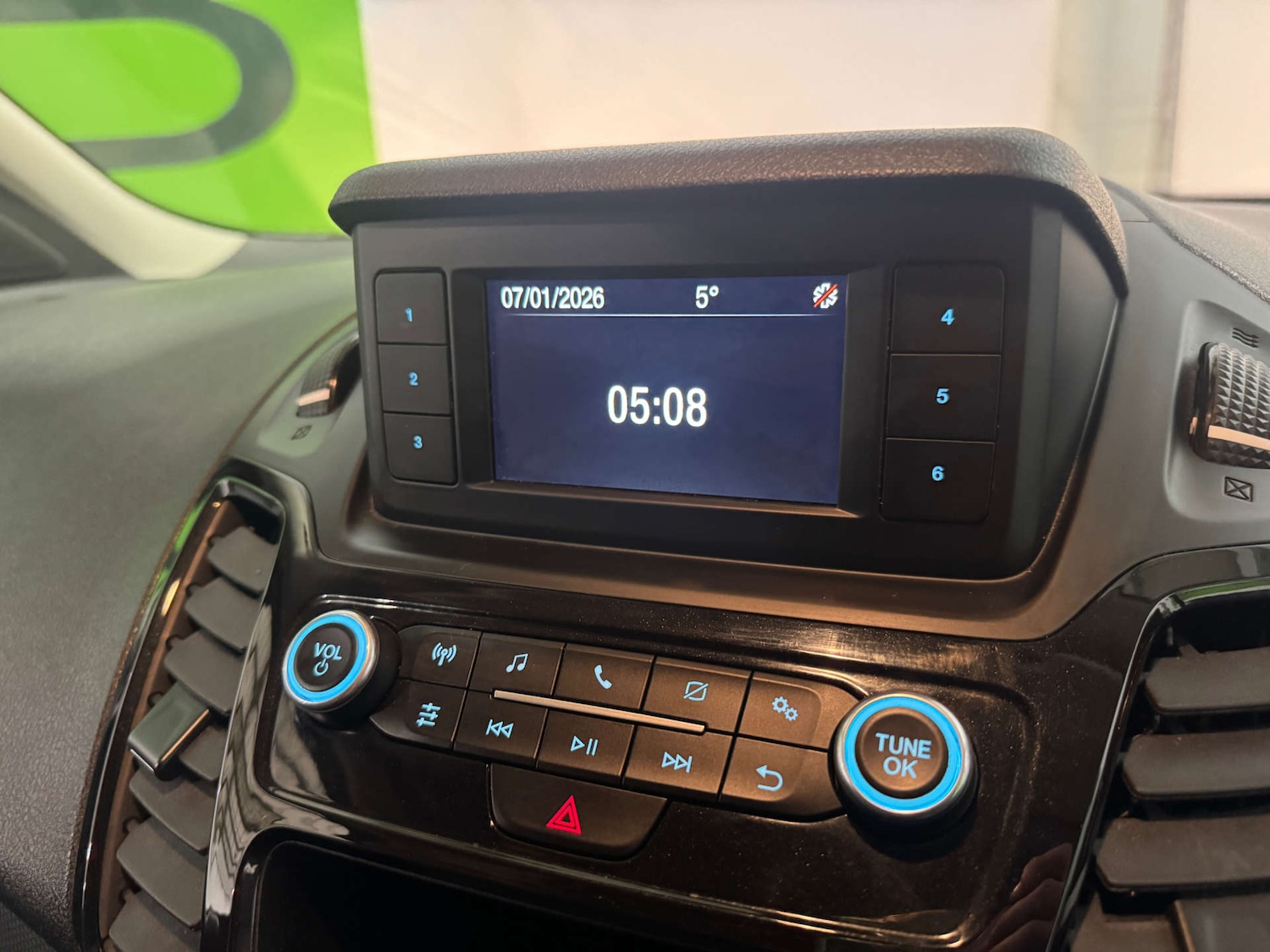 Used Ford Transit Connect 2023 for sale - 77129799: Photo 28