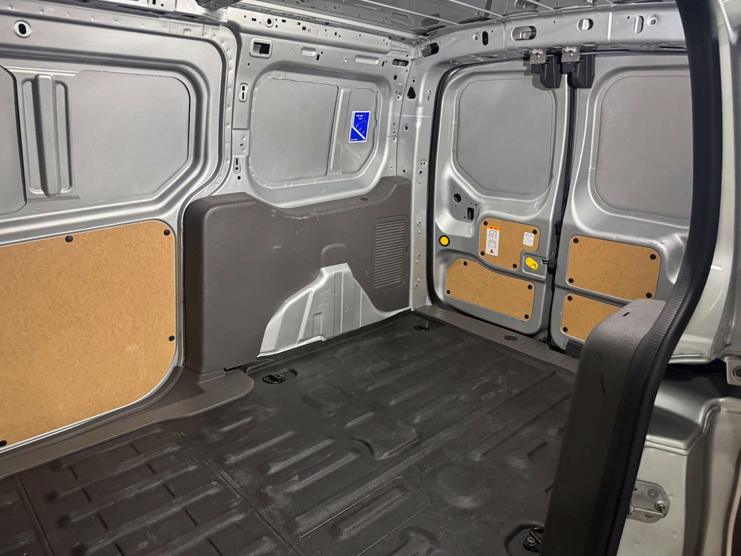 Used Ford Transit Connect 2023 for sale - 77129799: Photo 33