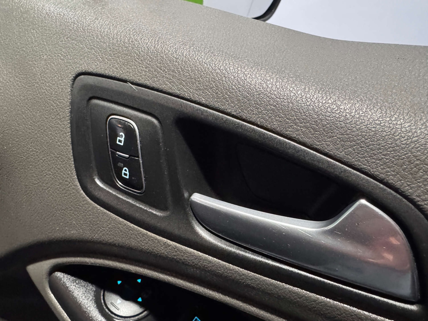 Used Ford Transit Connect 2024 for sale - 77107208: Photo 14