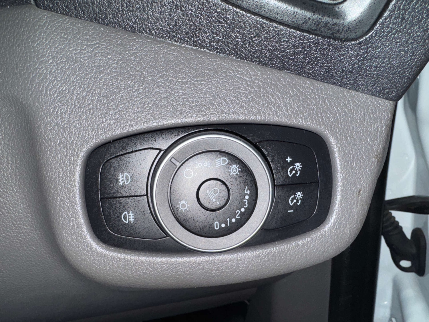 Used Ford Transit Connect 2024 for sale - 77107208: Photo 16