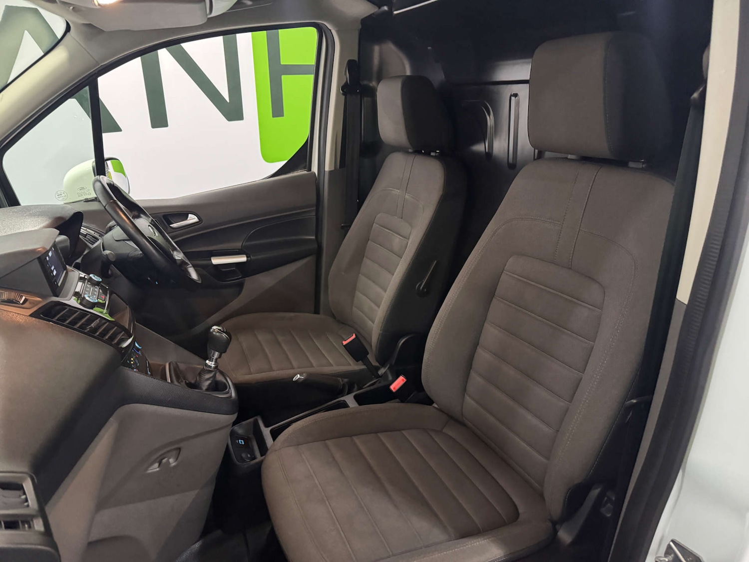 Used Ford Transit Connect 2024 for sale - 77107208: Photo 28