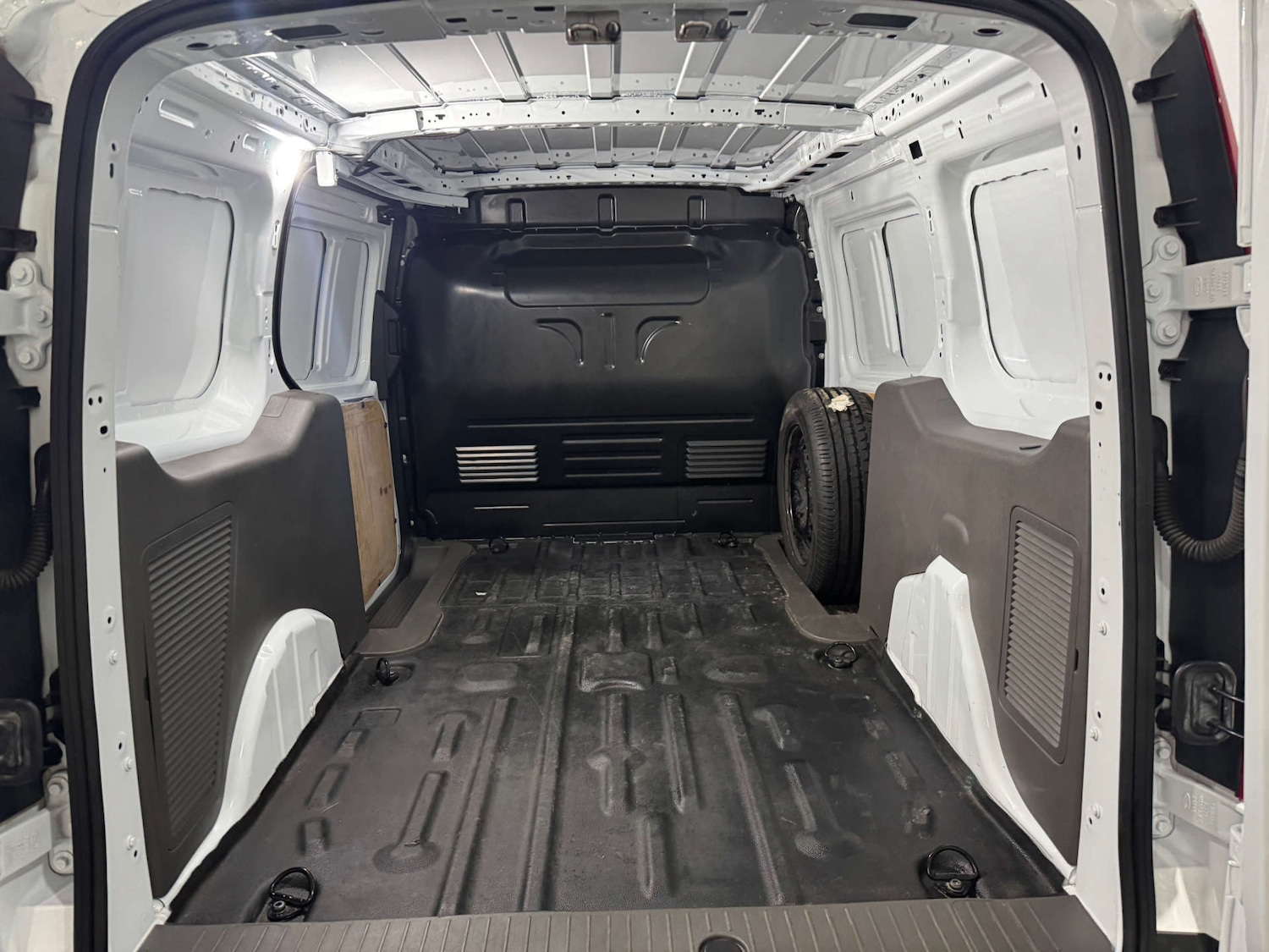 Used Ford Transit Connect 2024 for sale - 77107208: Photo 34