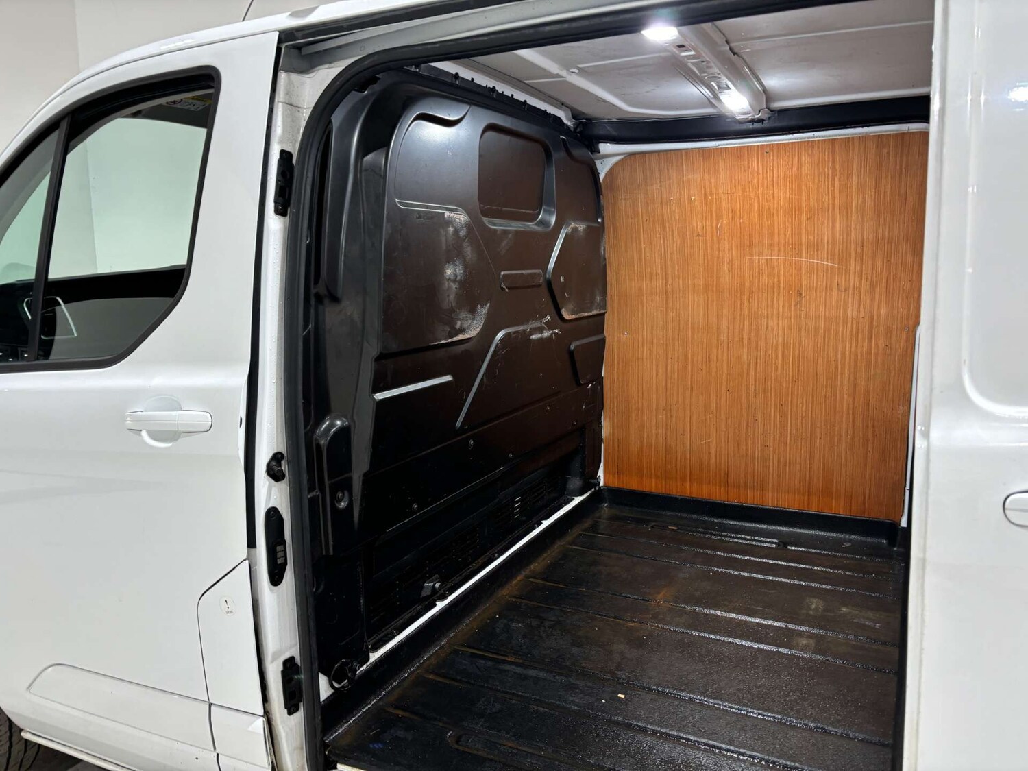 Vehicle 27