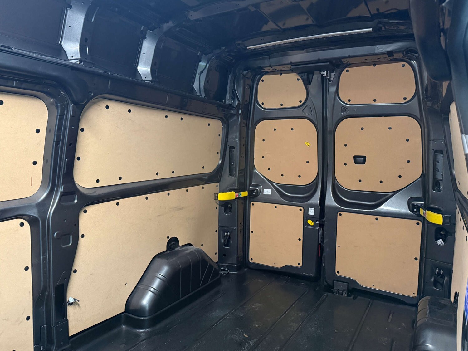 Used Ford Transit Custom 2023 for sale - 76651352: Photo 41