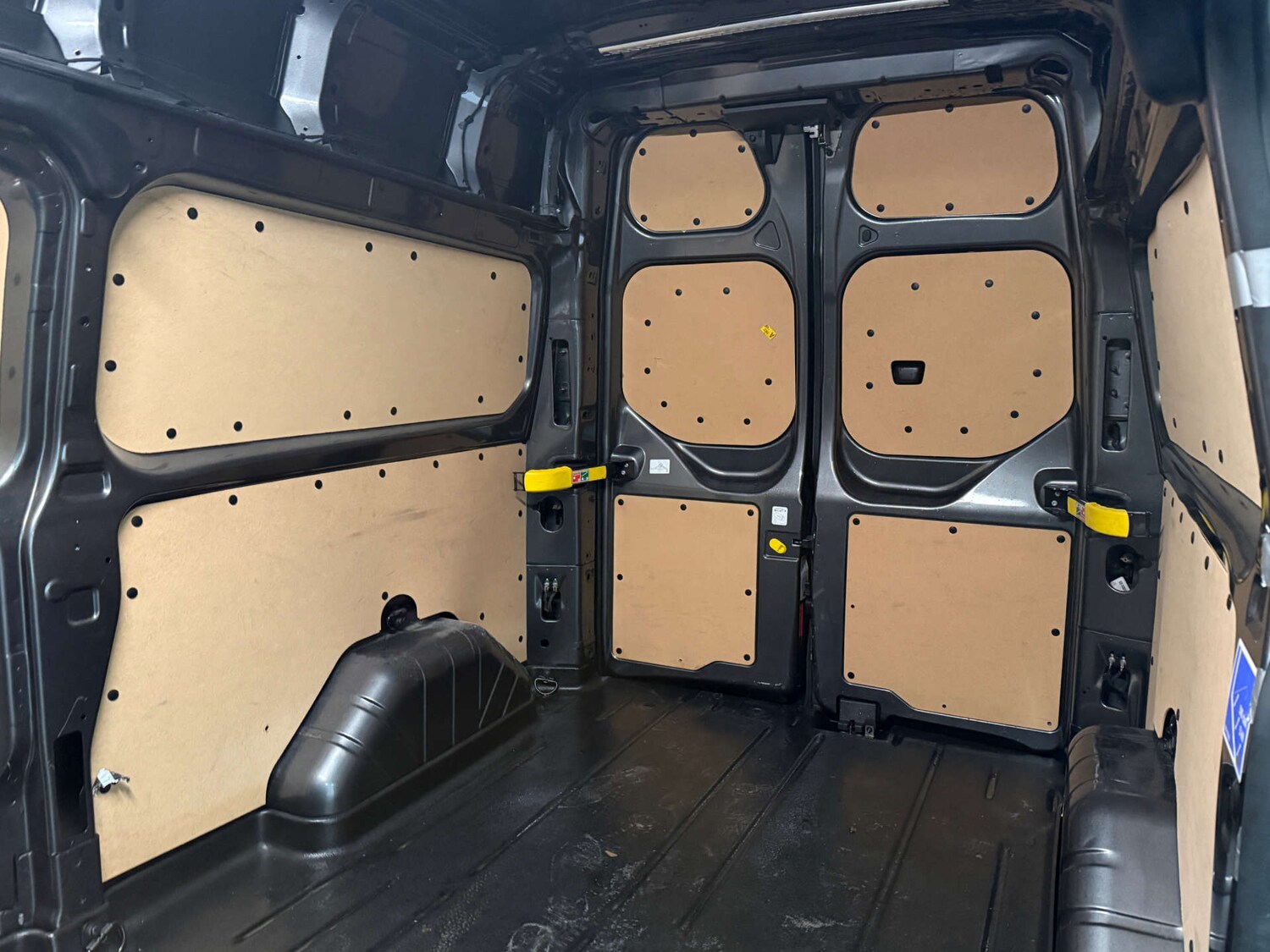 Used Ford Transit Custom 2023 for sale - 76651352: Photo 43