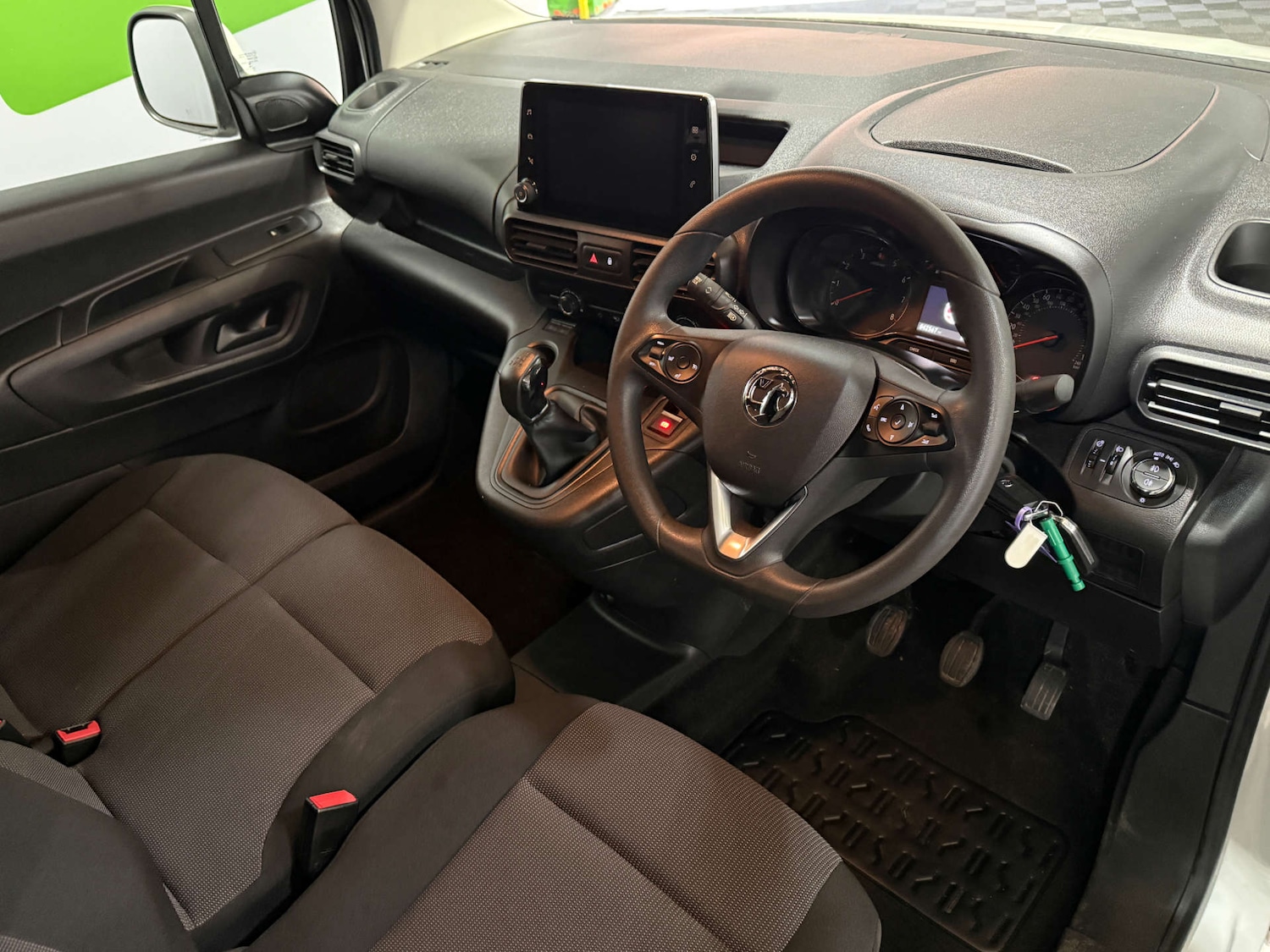 Used Vauxhall Combo 2021 for sale - 76881580: Photo 2