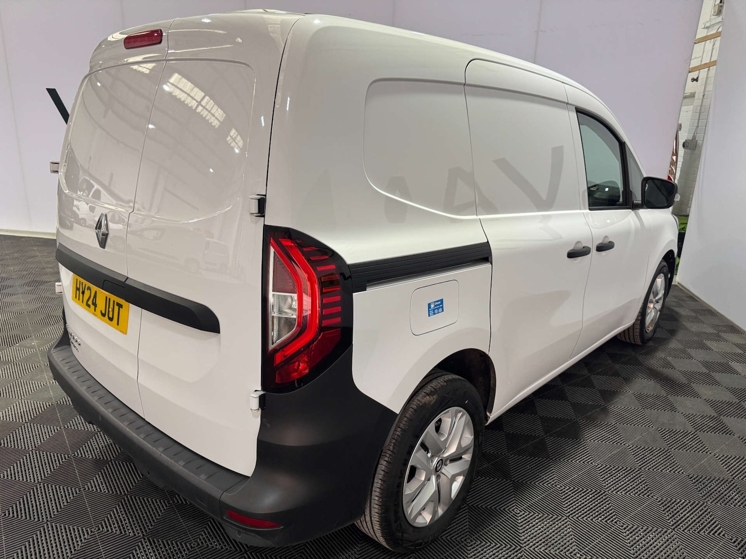 Used Renault Kangoo 2024 for sale - 76601637: Photo 5