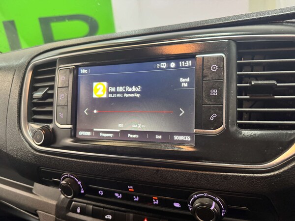 Used Vauxhall Vivaro 2020 for sale - 76197206: Photo 18