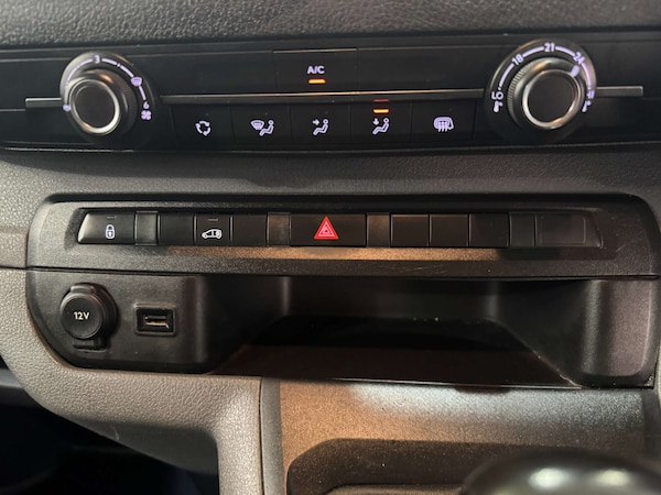 Used Vauxhall Vivaro 2020 for sale - 76197206: Photo 28