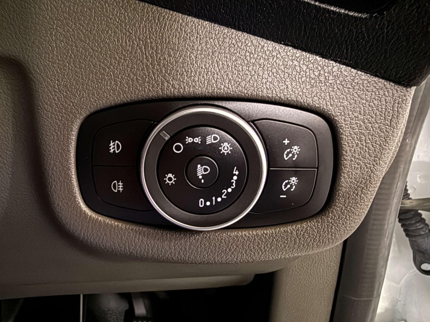 Used Ford Transit Connect 2023 for sale - 76864247: Photo 19