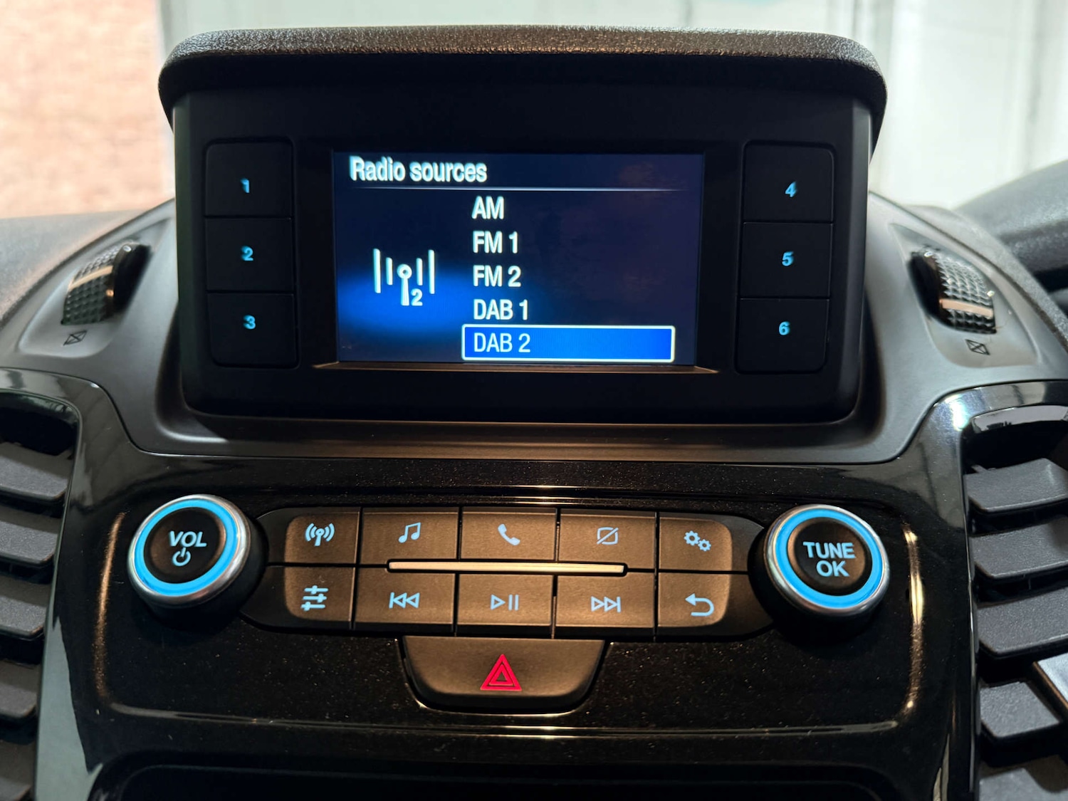 Used Ford Transit Connect 2023 for sale - 76864247: Photo 35