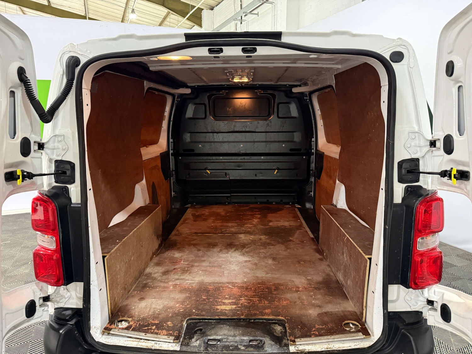 Used Peugeot Expert 2020 for sale - 76863449: Photo 4