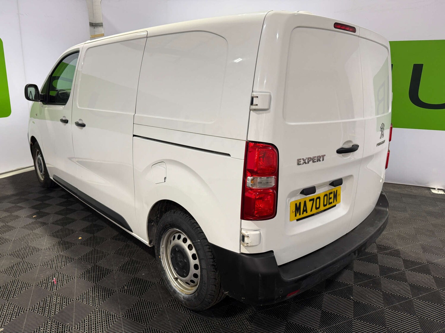 Used Peugeot Expert 2020 for sale - 76863449: Photo 9