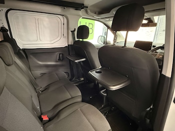 Used Peugeot Partner 2023 for sale - 78442270: Photo