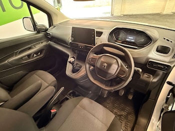 Used Peugeot Partner 2023 for sale - 78442270: Photo
