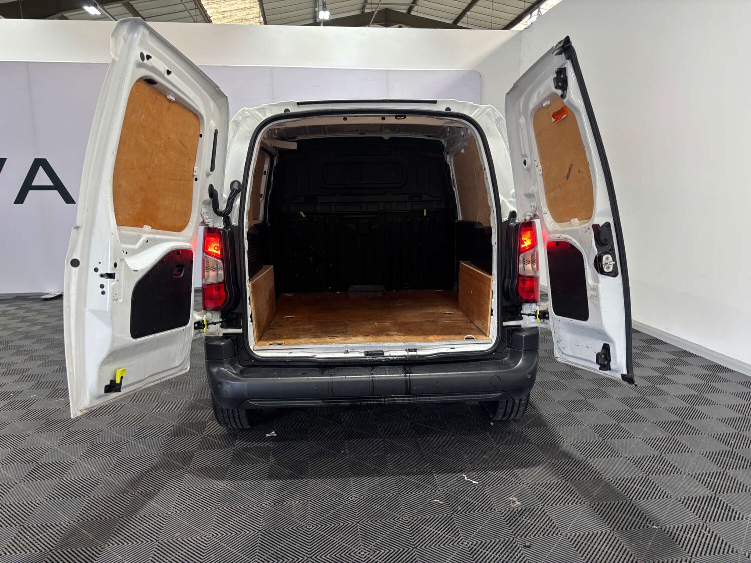 Vehicle 22