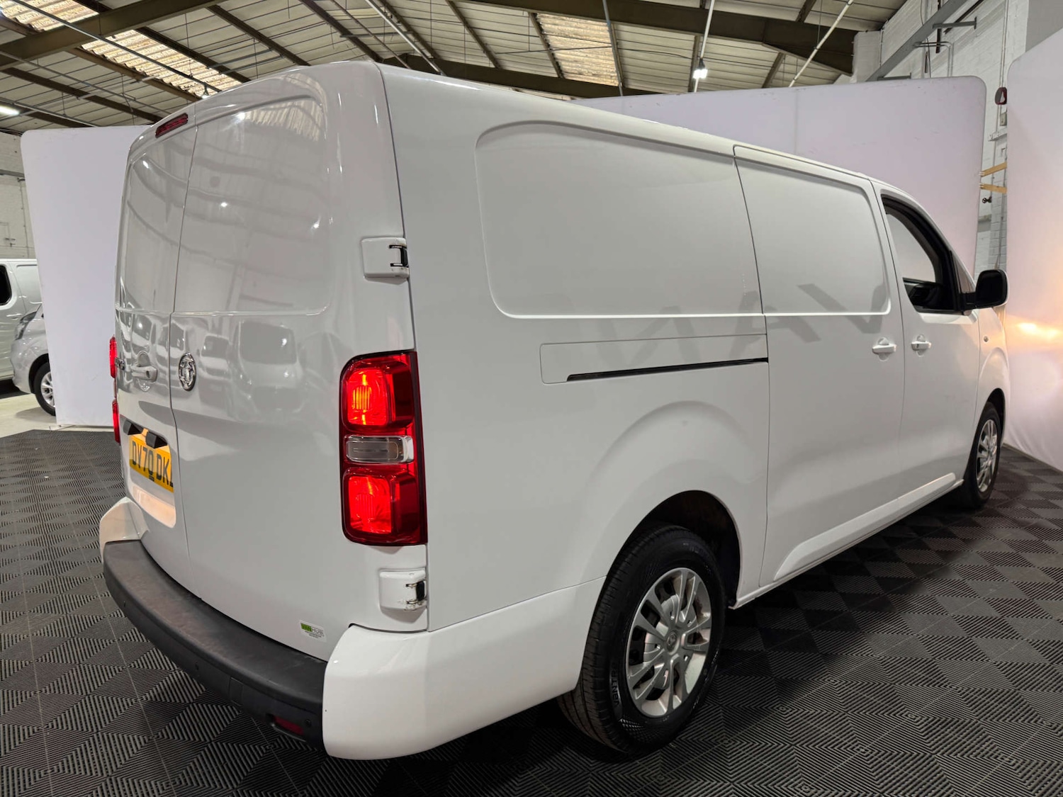 Used Vauxhall Vivaro 2020 for sale - 77336999: Photo 11
