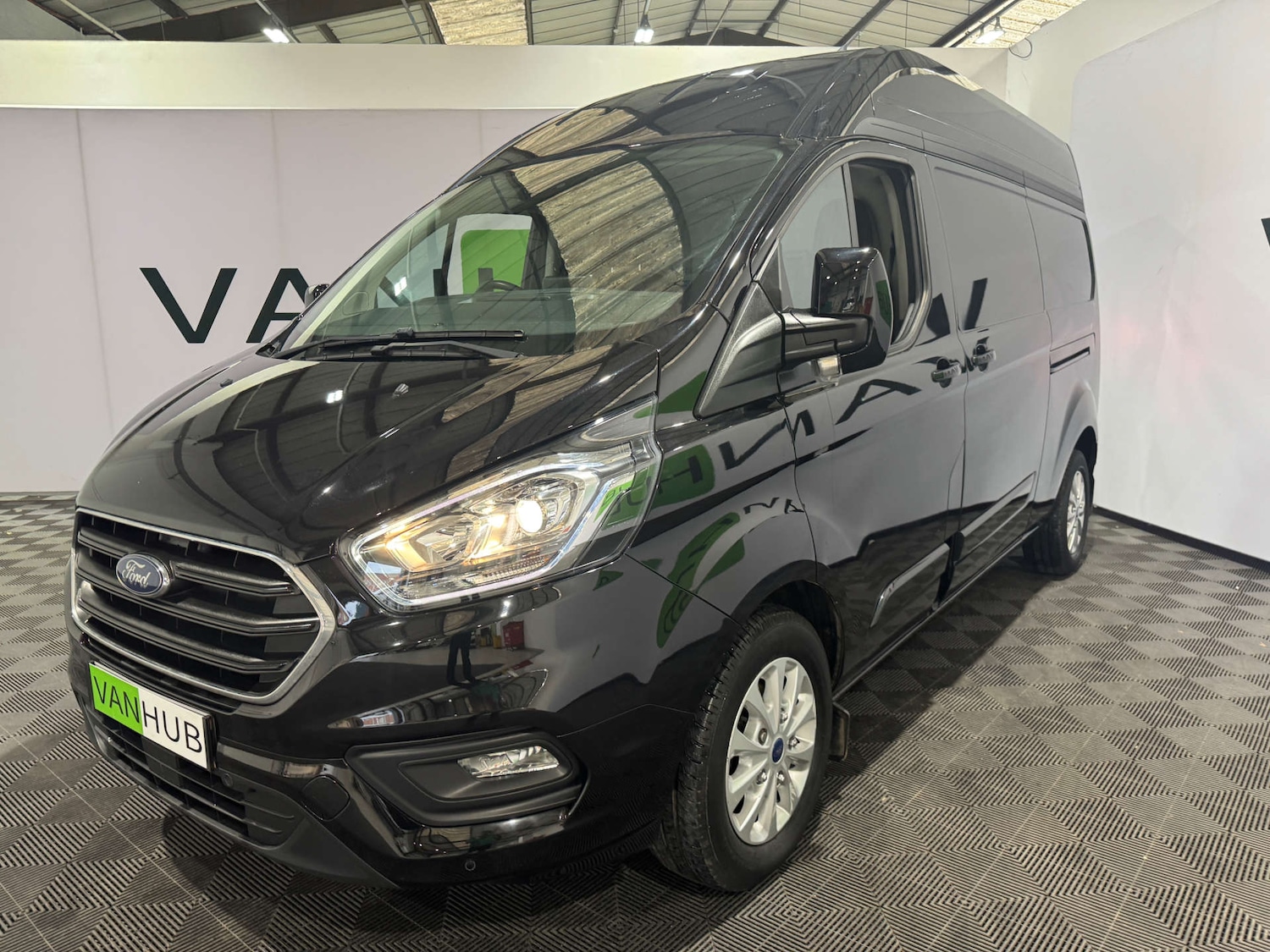 Used Ford Transit Custom 2023 for sale - 76601895: Photo 3