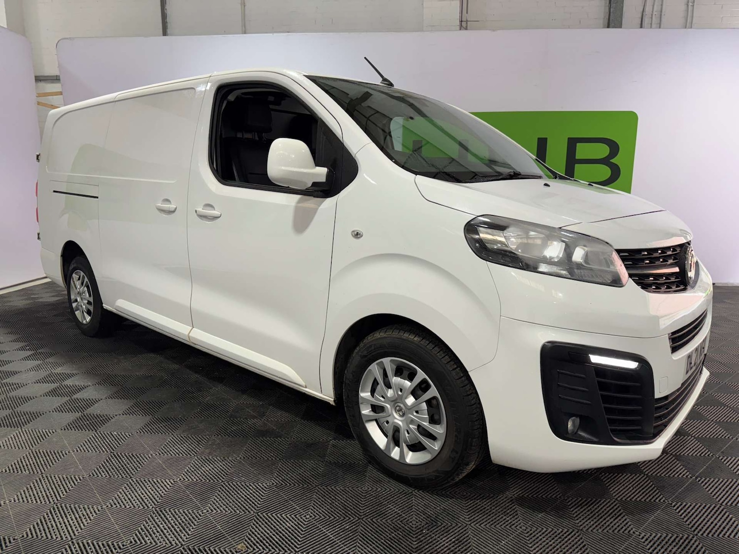 Used Vauxhall Vivaro 2021 for sale - 76601828: Photo 1