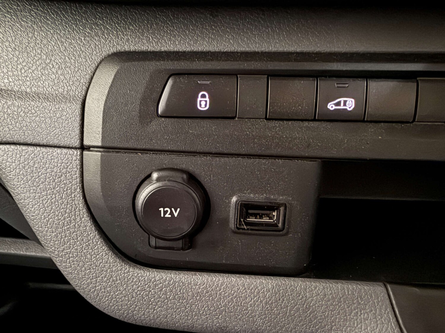 Used Vauxhall Vivaro 2021 for sale - 76601828: Photo 25