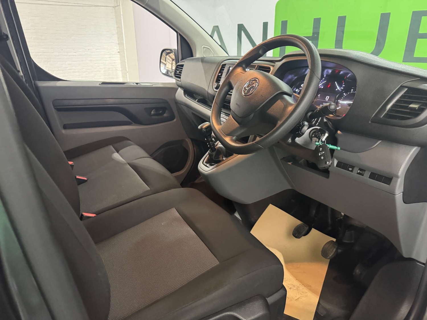 Used Vauxhall Vivaro 2022 for sale - 75995193: Photo 8