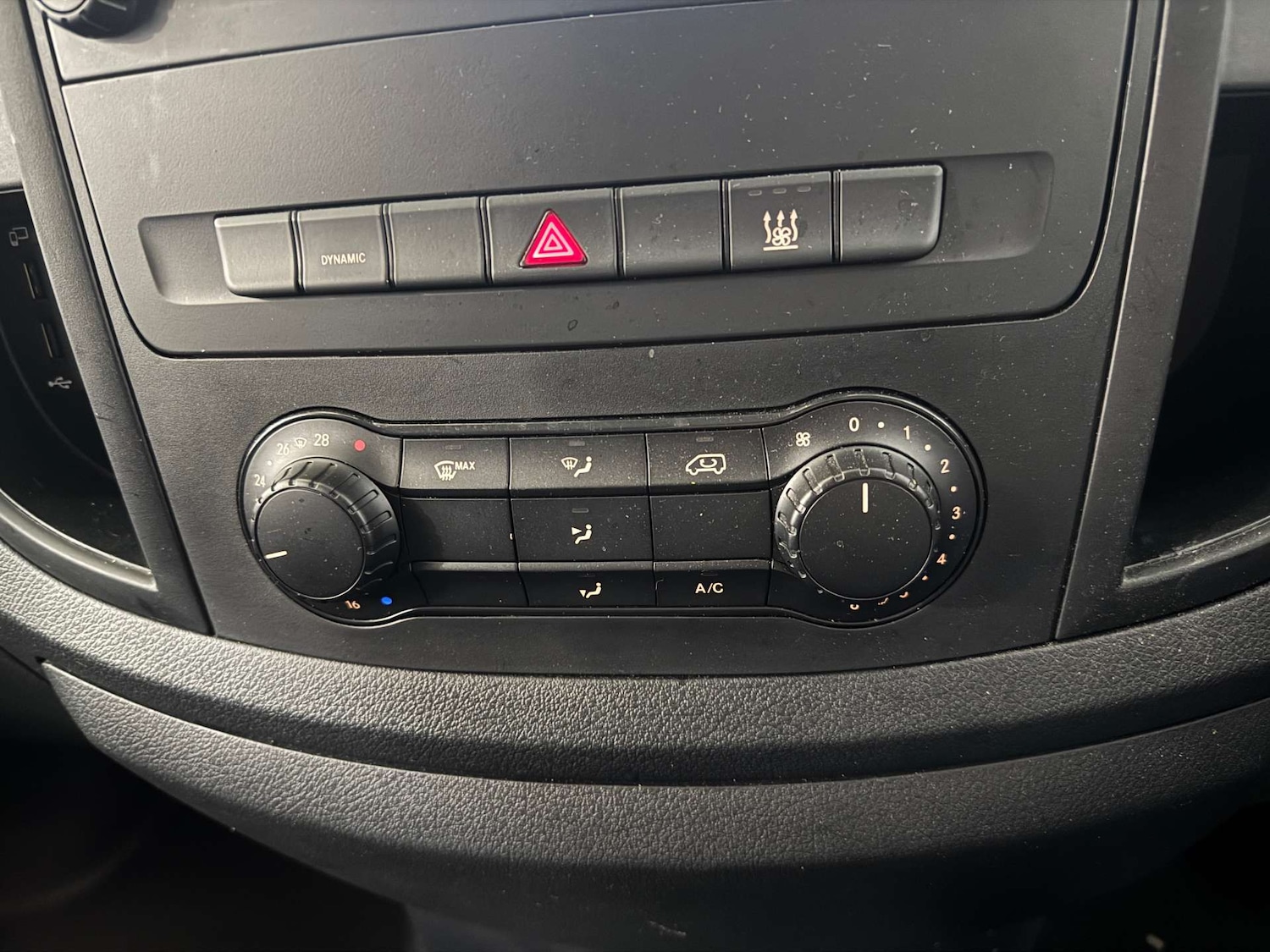 Used Mercedes-Benz Vito 2024 for sale - 76493601: Photo 16