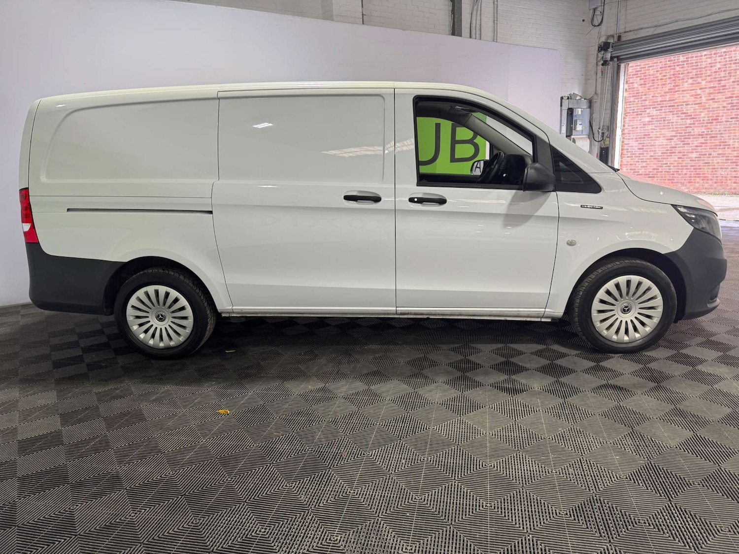 Used Mercedes-Benz Vito 2024 for sale - 76493601: Photo 8