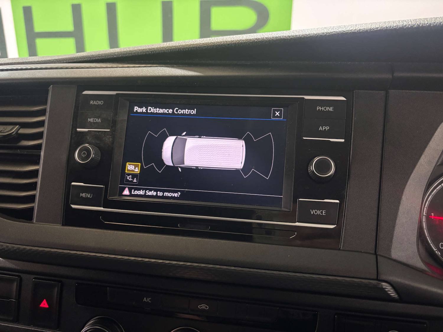 Used Volkswagen Transporter 2023 for sale - 76601612: Photo 24