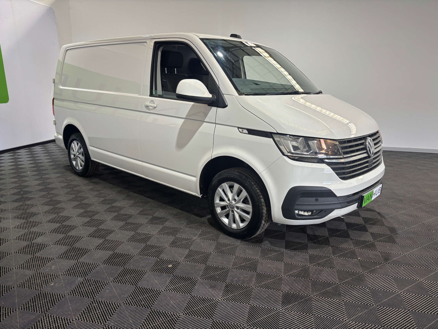 Used Volkswagen Transporter 2023 for sale - 76601612: Photo 6
